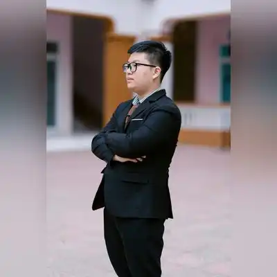 邵薇新